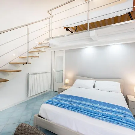 Marina Piccola - Gioia Apartment Procida