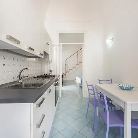 Marina Piccola - Gioia Apartment